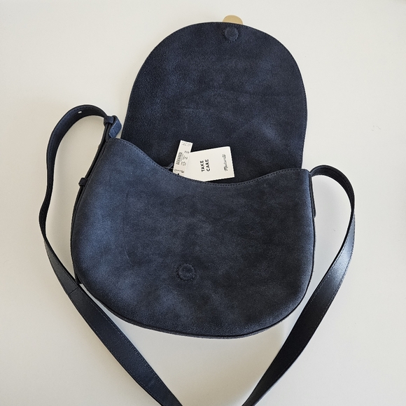 NWT Madewell | Dakota Large Saddle Crossbody Bag Indigo Navy Blue Leather Womens - Picture 10 of 12